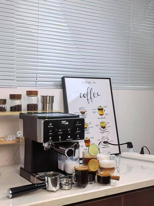 Кофемашина 3в1 с капучинатором Zepline ZP-6806 3000 Вт черная Київ - зображення 7