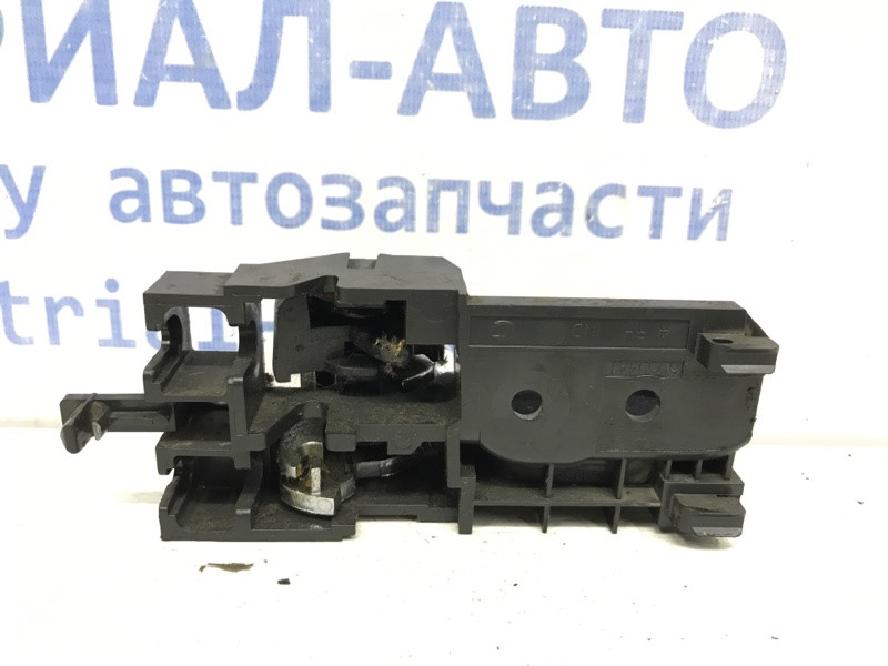 Ручка двери внутренняя правая Toyota Avensis T25 1.8 БЕНЗИН 1ZZFE 2002 (б/у) Київ - зображення 3