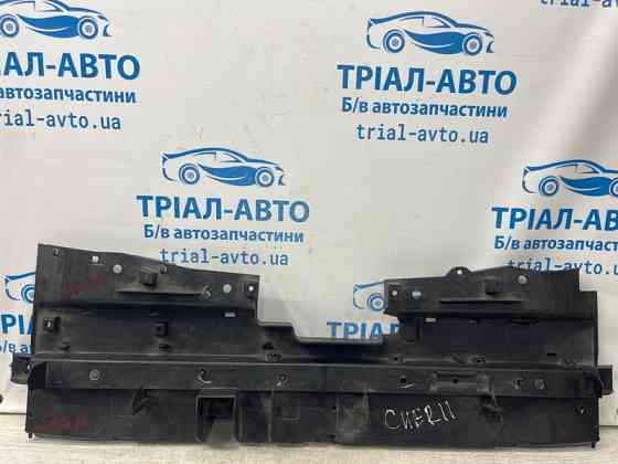 Дефлектор радиатора верхний Jeep Cherokee KL 3.2 БЕНЗИН EHK 2013 (б/у) Київ