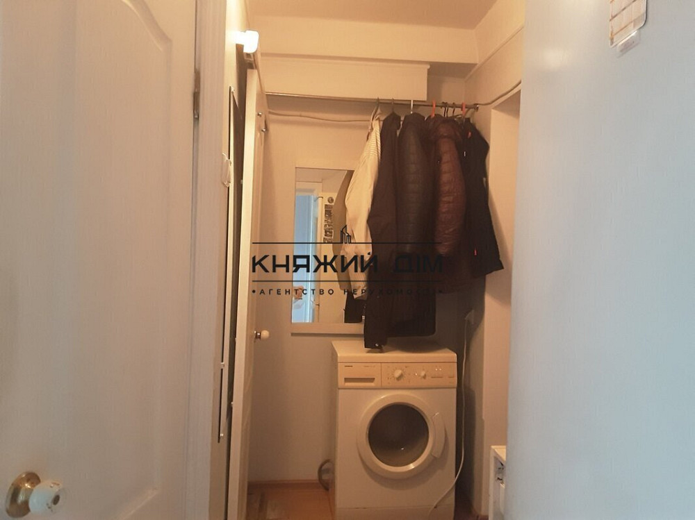 1 кімн кв Русанівка метро Лівобережна 30хв пішки Київ - зображення 3