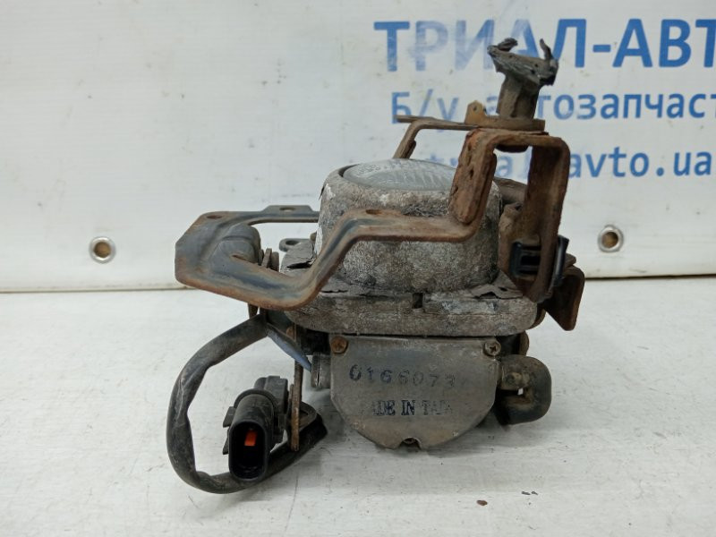 Фара противотуманная правая Mitsubishi Lancer 9 1.6 БЕНЗИН 4G18 2003 (б/у) Киев - изображение 4