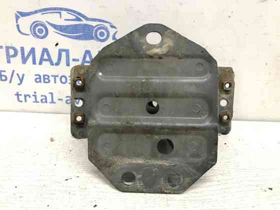 Кронштейн усилителя заднего бампера Toyota Avensis T25 2.2 DIESEL 2ADFTV 2002 лев. (б/у) Київ