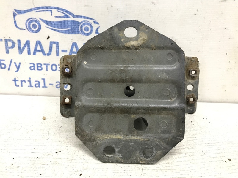 Кронштейн усилителя заднего бампера Toyota Avensis 2002-2010 5201505020 (Арт. 31067) Київ - зображення 1