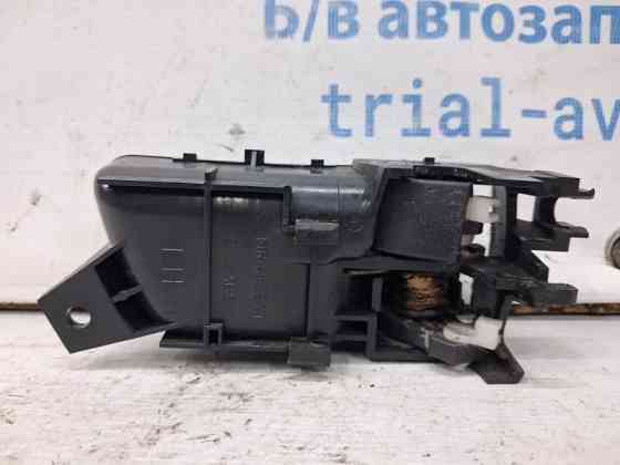 Ручка двери внутренняя левая Mitsubishi Pajero Wagon 3 3.2 ДИЗЕЛЬ 4M41 1999 (б/у) Київ