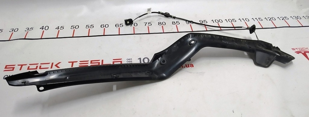 Панель с датчиком закрытия задней левой двери задняя Tesla model X 1037560-00-F Київ - зображення 2