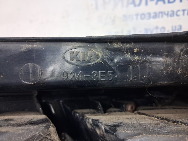 Фонарь задний внешний левый Kia Sorento BL 2.5 DIESEL D4CB 2002 (б/у) Киев - изображение 8