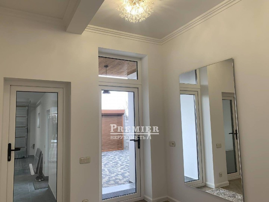 Сучасний будинок у Лісках! Одеса - зображення 1