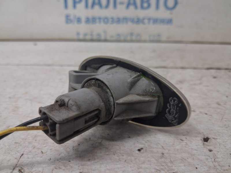 Повторитель поворотника Mitsubishi Lancer 2003-2009 MR991187 (Арт. 86880) Киев - изображение 3