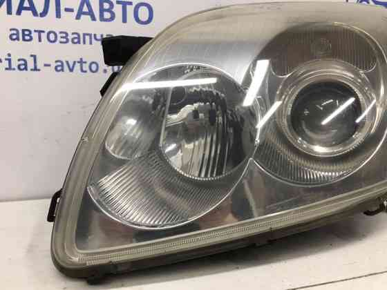 Фара левая галоген Toyota Avensis T25 1.8 БЕНЗИН 1ZZFE 2002 (б/у) Київ