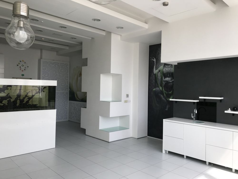 Продам. Офис 200 м.кв. 4/7, ул.Надежды Алексеенко 21 Днепр - изображение 2