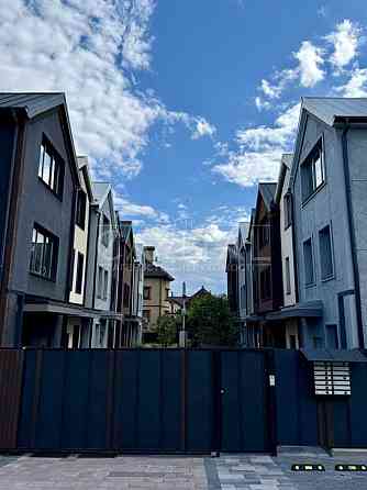 продажа 5-к таунхаус Киев, Святошинский, 87000 $ Київ