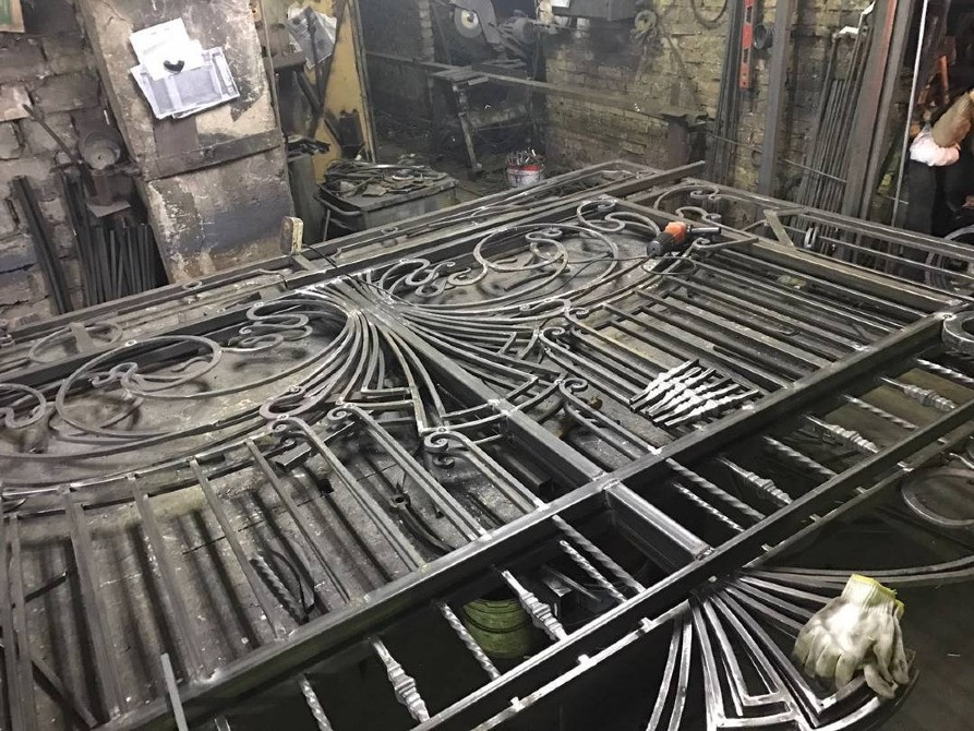 Решетки на окна и двери изготовить Кривой Рог Кривий Ріг - зображення 4