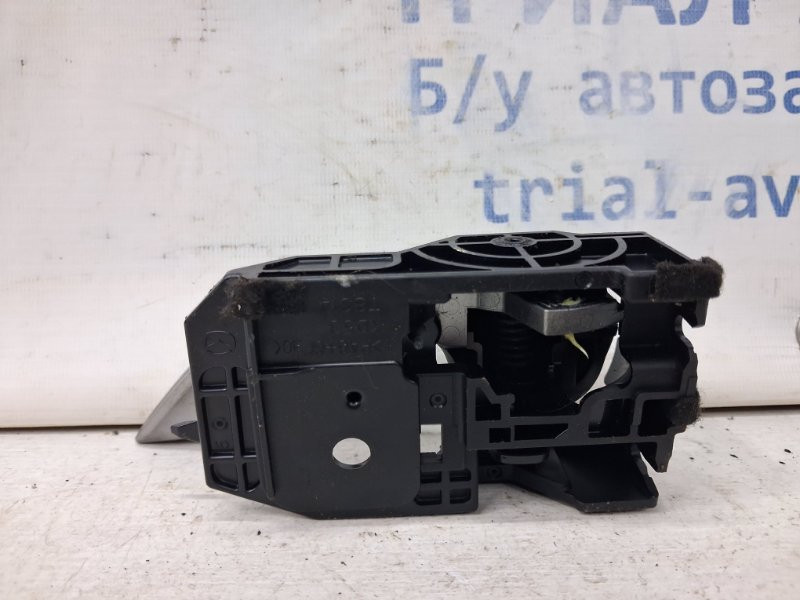 Ручка двери внутренняя правая Mazda 3 BM 2.2 DIESEL 2013 (б/у) Киев - изображение 3