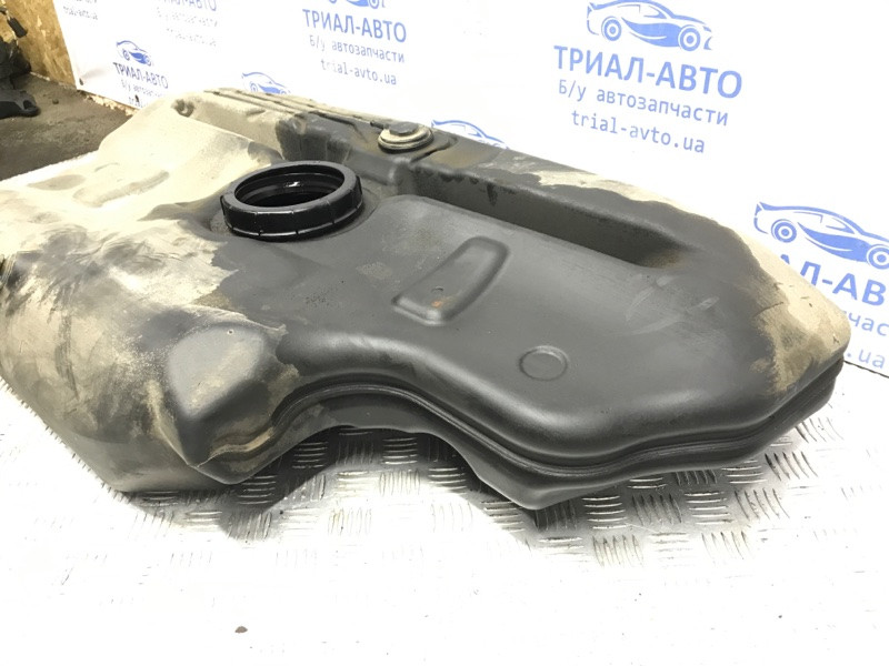 Бак топливный пластик Toyota Avensis T25 2.0 DIESEL 1CDFTV 2002 (б/у) Київ - зображення 4