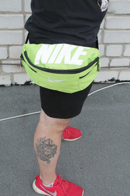 Поясная сумка Nike Team Training (салатовая) сумка на пояс Київ - зображення 5