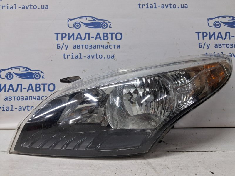 Фара левая галоген Renault Megane 3 1.5 DIESEL K9K 2008 (б/у) Київ - зображення 1