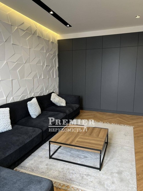 Пропонується до продажу простора трикімнатна квартира загальною площею 97 кв.м. Одеса - зображення 5