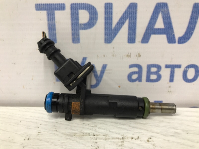 Форсунка топливная Chevrolet Cruze J300 1.8 2009 (б/у) Киев - изображение 1