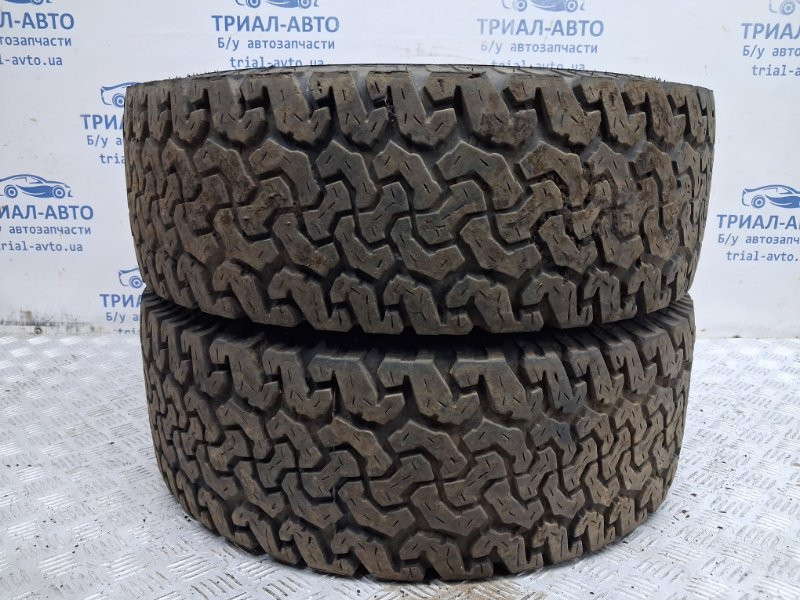 Шины 2шт R17 (б/у) Киев - изображение 1