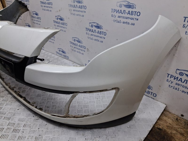 Бампер передний Renault Megane 3 1.5 DIESEL K9K 2008 (б/у) Киев - изображение 3