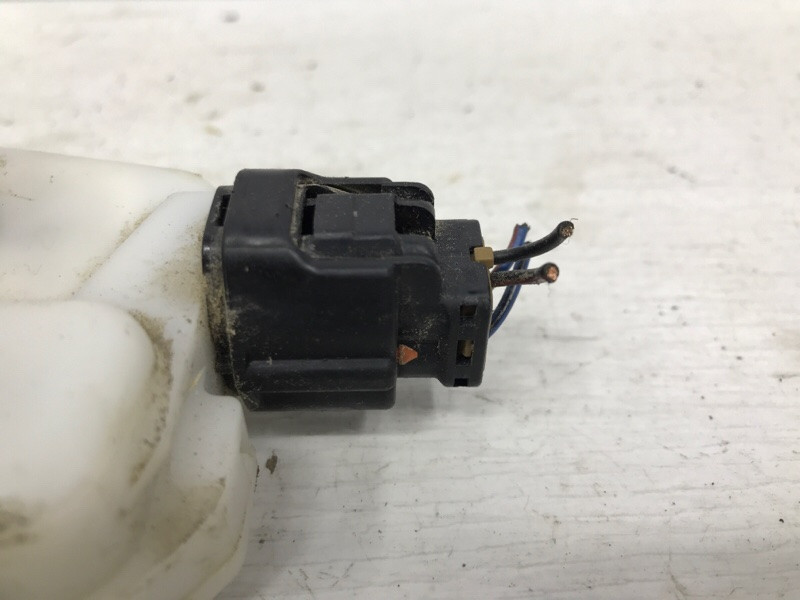 Замок двери передний правый Mitsubishi Pajero Sport K9 2.5 DIESEL 4D56 1996 (б/у) Київ - зображення 4