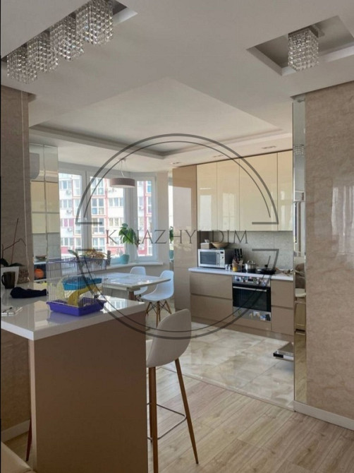 Продажа 3-х комнатной студио ,ул.Пчелки 6 А .м.Позняки Київ - зображення 4