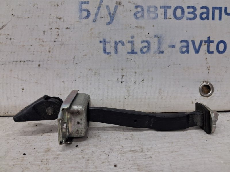 Ограничитель двери задний левый Nissan Qashqai J11 1.2 БЕНЗИН HRA2DDT 2013 (б/у) Київ - зображення 1