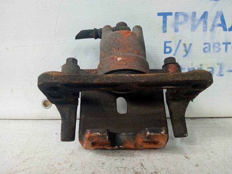 Суппорт задний левый Mitsubishi Pajero Wagon 3 3.2 ДИЗЕЛЬ 4M41 1999 (б/у) Київ - зображення 3