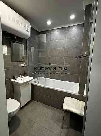 Продаж 1кімнатної квартири студії метро “Звіринецька” – 8 хвилин пішки код № 21147315 Киев