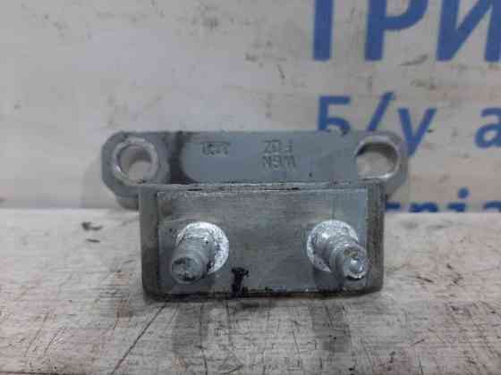 Петля крышки багажника Hyundai IX35 LM 2.0 DIESEL 2010 (б/у) Киев