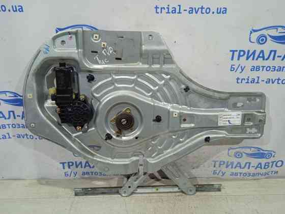 Стеклоподъемник передний правый Hyundai Tucson 2004-2009 824062e000 (Арт. 18013) Киев