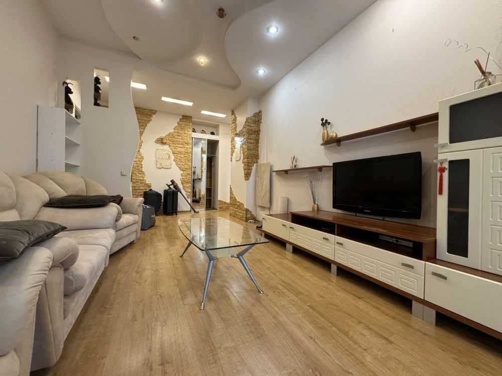 долгосрочная аренда 2-к квартира Днепр, Амур-Нижнеднепровский, 24000 грн./мес. Дніпро - зображення 1