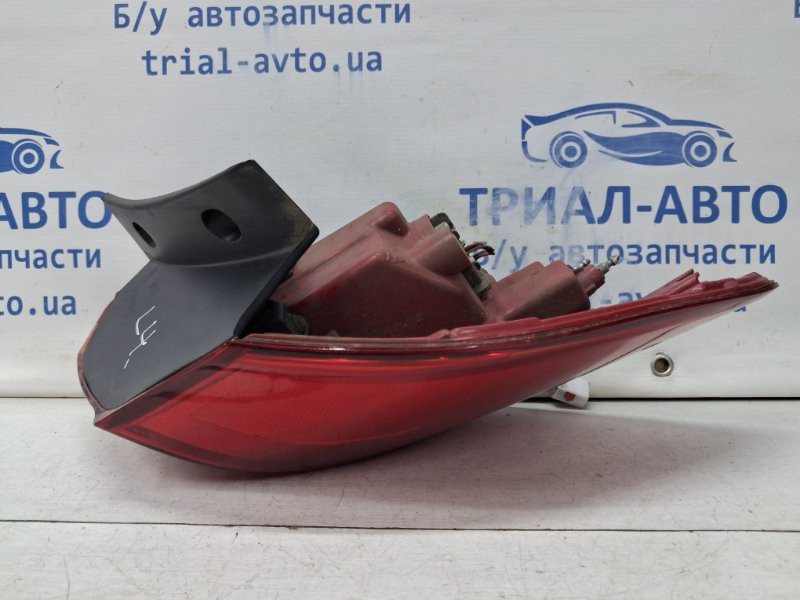Фонарь задний внешний правый Kia Ceed JD 1.6 DIESEL D4FB 2012 (б/у) Киев - изображение 6