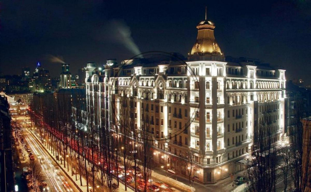 Без комиссии. Нежилое помещение класса А ,на Бессарабской площади .Код объекта № 1414035 Київ - зображення 1