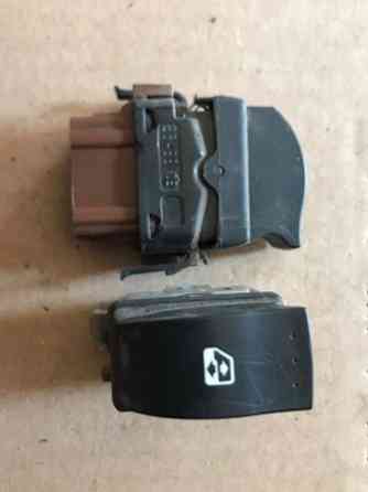 Бу кнопка стеклоподъемника Renault Laguna 2 , 8200002448, 8200220507 Кропивницкий