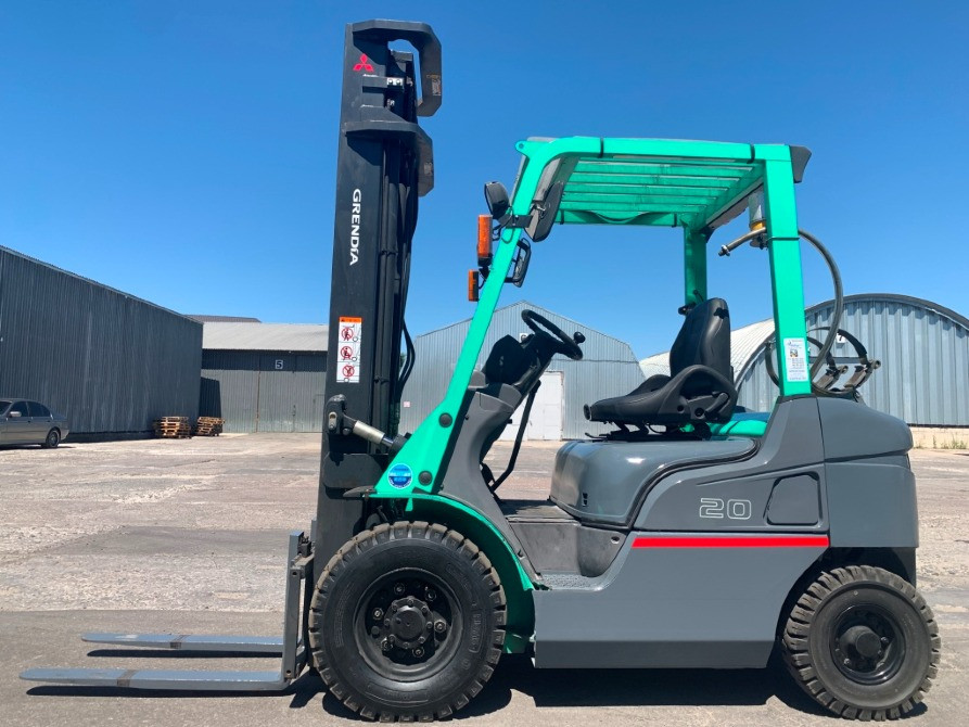 Вилочный автопогрузчик Mitsubishi с двумя дополнительными гидролиниями. Модель: FGE25D. Год: 2017. Одесса - изображение 1