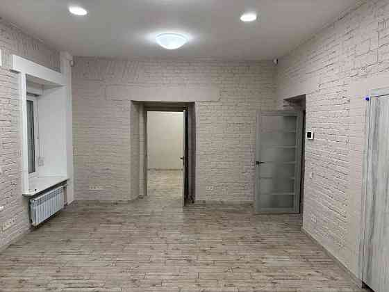 долгосрочная аренда офисное помещение Киев, Печерский, 1000 $/мес. Киев