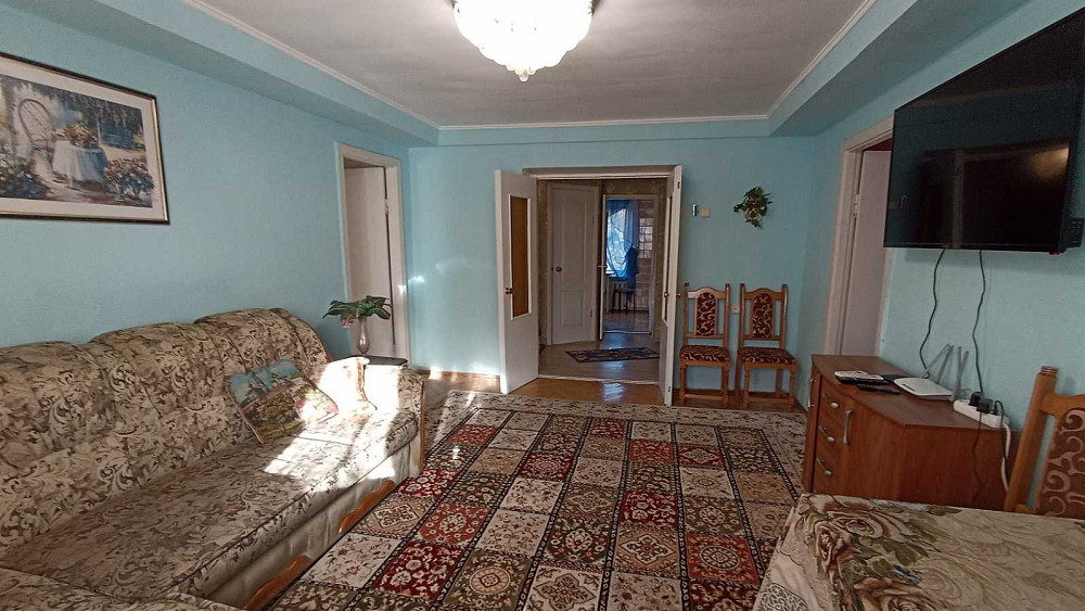 посуточная аренда 4-к квартира Киев, Печерский, 1500 грн./сутки Киев - изображение 1