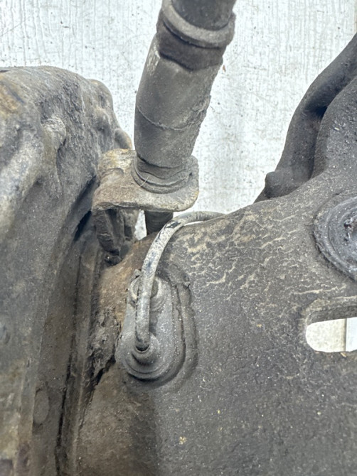 Цапфа задняя правая со ступицей Hyundai IX35 LM 1.7 DIESEL D4FD 2009 (б/у) Київ - зображення 6