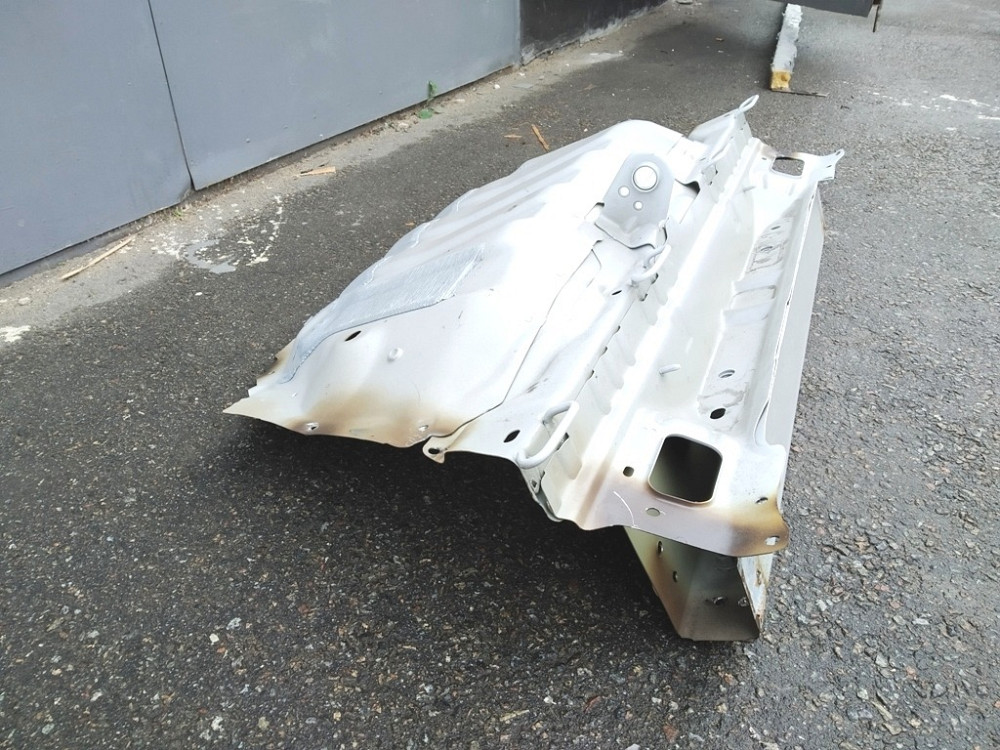 Кузовная панель над задним мотором в сборе Tesla model 3 1099613-S0-A Київ - зображення 4