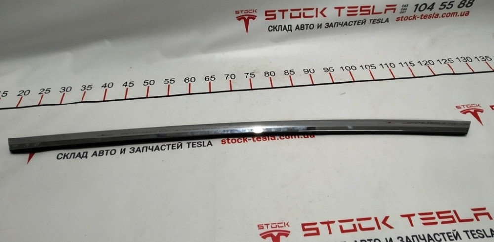 Молдинг наружный двери задней правой хром Tesla model S, model S REST 1095921-00-C Київ - зображення 2