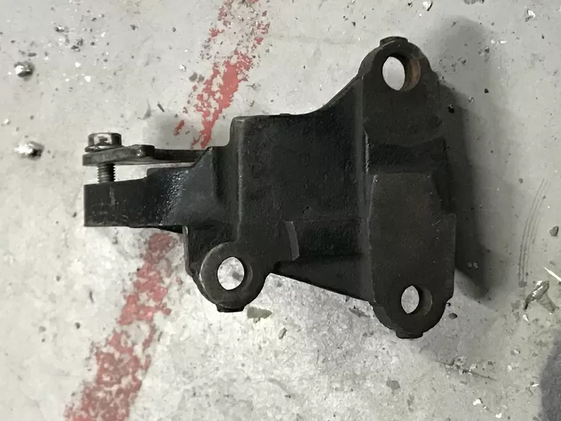 Бу кронштейн правой полуоси Renault 8200133511 Laguna 2 Trafic 1.9dci Кропивницький - зображення 1