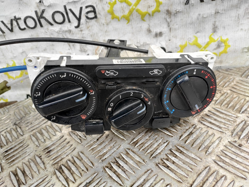 Блок управления климат контролем Nissan NV200 1.5 dci 2009-2021 (T1009318Q) Ковель - изображение 1