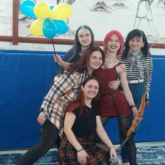 Куди піти з друзями в Києві? Стрільба з лука в клубі “Лучник” Київ