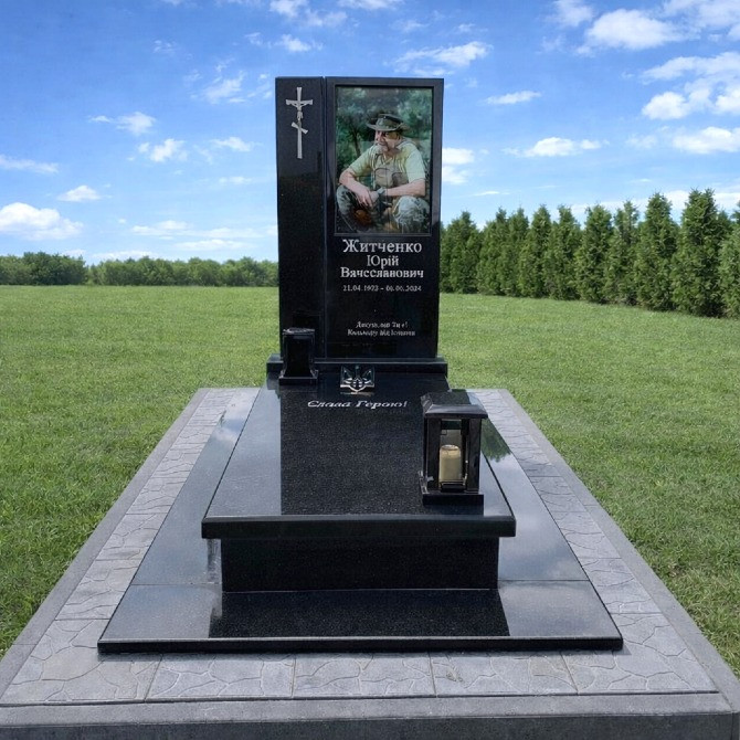 Виготовлення пам'ятників з граніту Луцьк - зображення 1