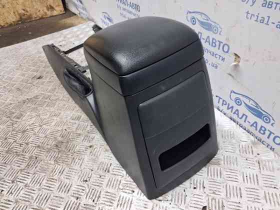 Подлокотник Kia Sorento BL 2.5 DIESEL D4CB 2002 (б/у) Киев