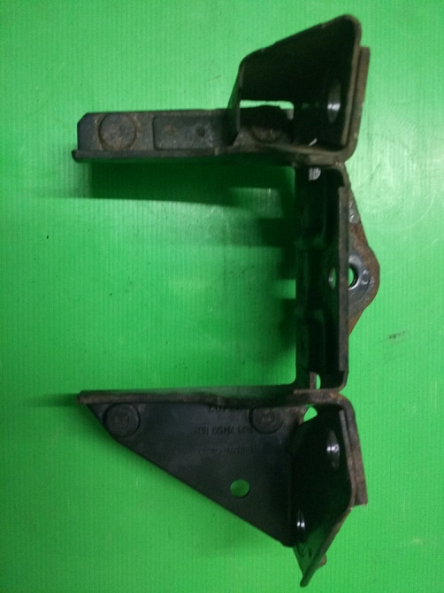 Кронштейн подушки ( опори ) КПП 1S71-7M123-BD Форд Мондео III Винница - изображение 2