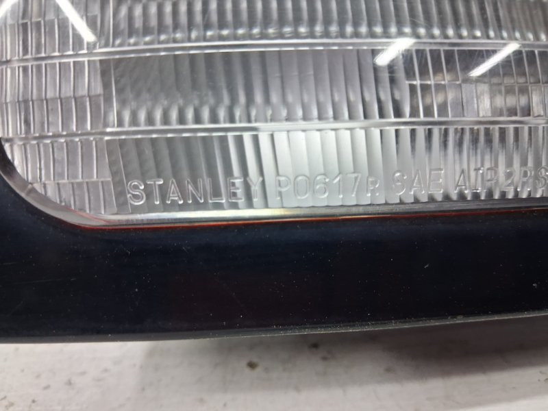 Фонарь задний внешний правый Mitsubishi Pajero Sport K9 2.5 DIESEL 4D56 1996 (б/у) Киев - изображение 8