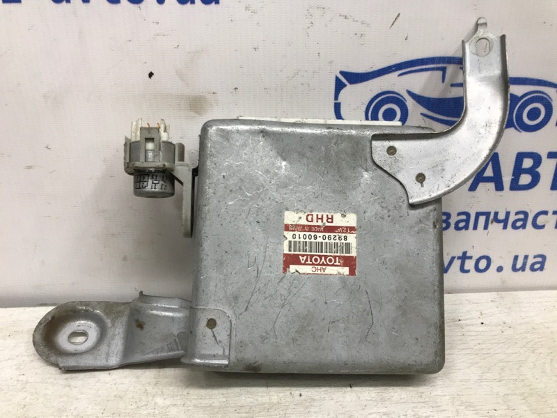 Блок управления Toyota Land Cruiser 1998-2007 8929060010 (Арт. 6761) Київ - зображення 1