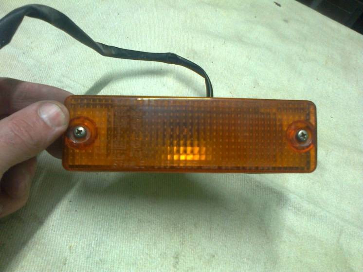 Показчик поворотів в бампер Mazda 84-87р.в. Stanley 045-0535 оригінал Винница - изображение 1